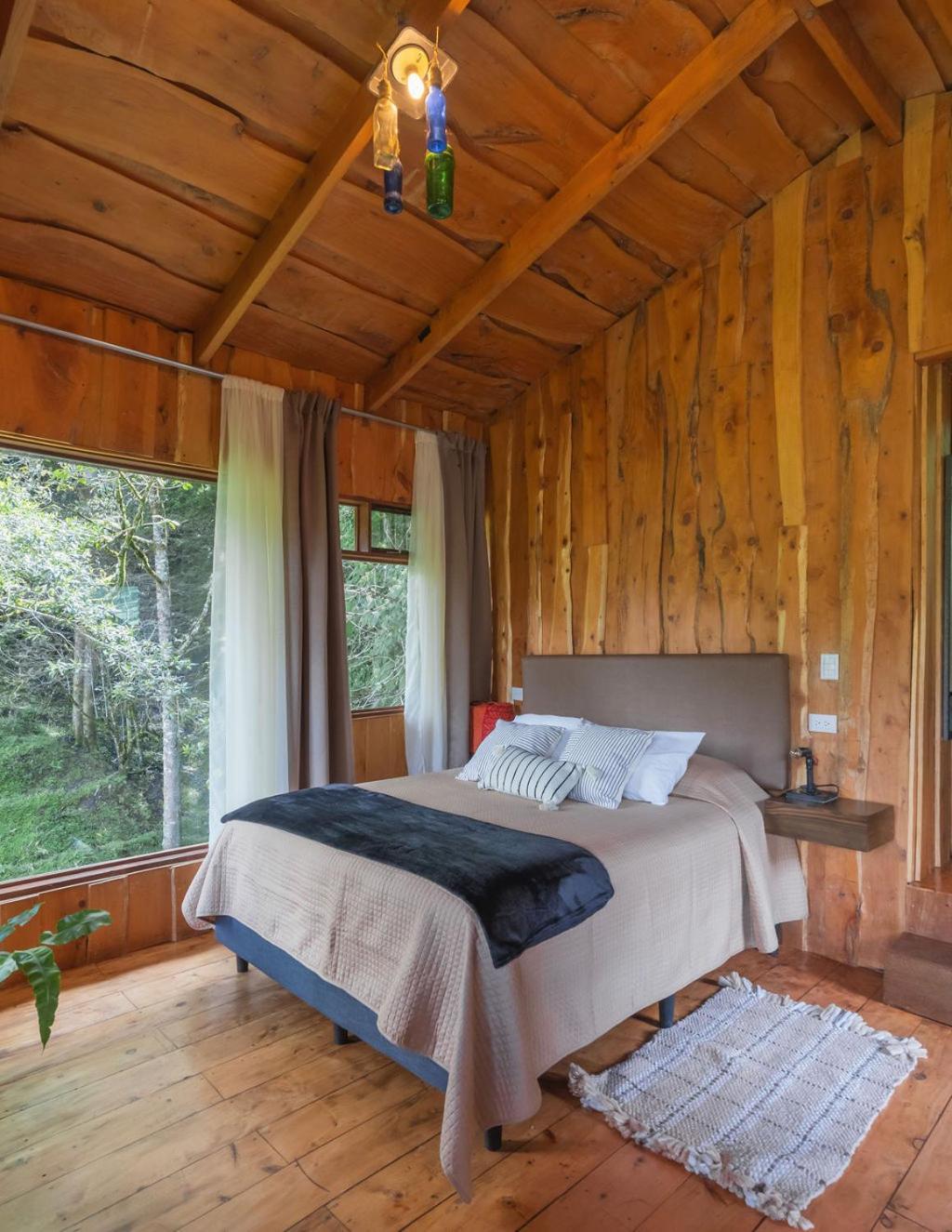 Cedrela Eco-Lodge & Restaurante Copey エクステリア 写真